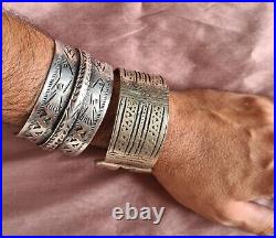 2 bracelets manchette ethnique Afrique du Nord 1 argent massif &1 bronze argenté