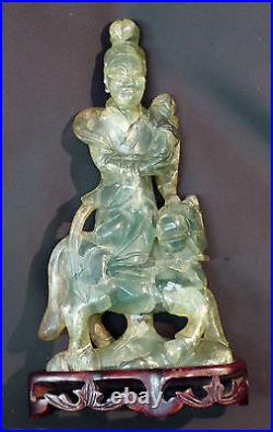 AA art chine belle Guanyin cheval ancien Fluorine quartz vert sculpté 27cm1.6kg