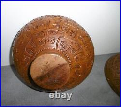 ART DES ÎLES MARQUISES Polynésie Française -Umete en bois sculté 1940/50