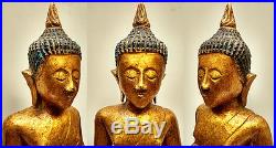 Ancien Bouddha en bois laqué doré Lan Na Lanna Thaïlande 18e