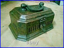 Ancien Jaali Coupe Design Main Crafted Laiton Betel Boîte / Paan Daan