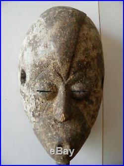 Ancien Masque africaine Ajah de sud du Benin