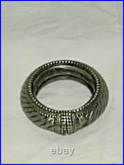 Ancien bracelet ethnique Berbère Maghreb de cheville en argent / argenté 400g