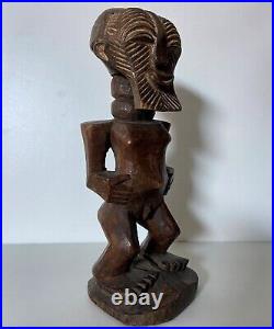 Ancien fétiche Nkishi. Ethnie Songye. R D C. Congo-Zaïre. Art africain