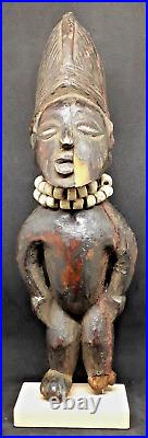 Antique YORUBA Standing Figure NIGERIA age unknown