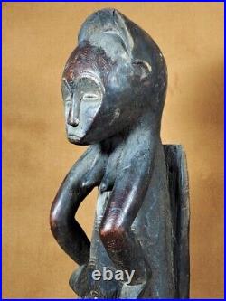 Art africain. Ancienne statuette. Ethnie Mbole. R. D. CONGO. Afrique