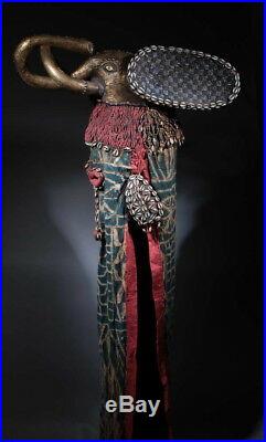 Art africain Costume et masque éléphant Bamoun