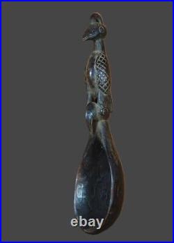 Art africain. Louche de cérémonie. 48 cm. Ethnie Fang. Gabon. Afrique