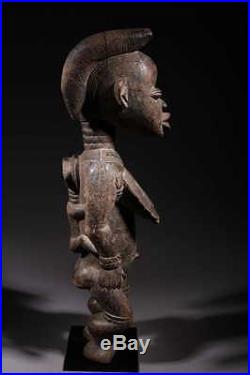 Art africain Statue Dan de maternité 1027