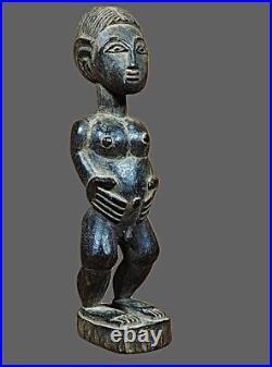 Art africain. Statuette blolo bla. Ethnie Baoulé. Côte d'Ivoire. Afrique