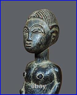 Art africain. Statuette blolo bla. Ethnie Baoulé. Côte d'Ivoire. Afrique