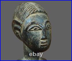 Art africain. Statuette blolo bla. Ethnie Baoulé. Côte d'Ivoire. Afrique