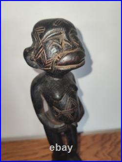 Art africain ancien Statue Nyamwisi