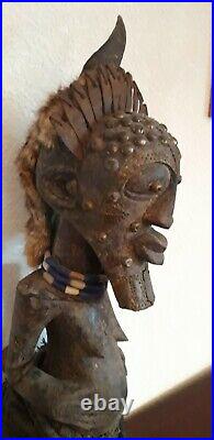 Art africain ancien Statue Songye