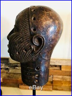 Art tribal africain tete Oni ifé bronze