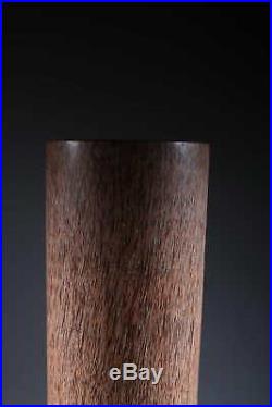 Artisanat africain colonne en bois de cocotier