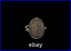 Bague en cuivre antique égyptienne antique avec amulette Scareb en pierre