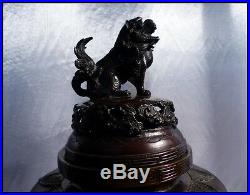 Brûle-Parfum Chinois Bronze Ciselé Dynastie Qing Chien de Foo Lièvres & Oiseaux