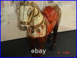 CHEVAL BOIS Anglo-Indien Bois sculptée polychrome