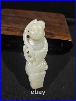 Chine XIX-XX, figure en jade céladon néphrite