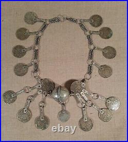 Collier Parure en Argent Maroc XXe. Ethnique