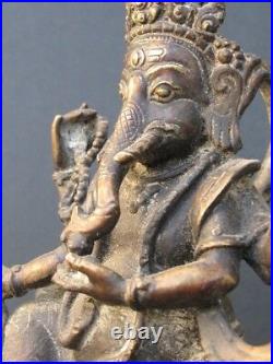 Grande Lampe à Huile Ganesh en Bronze du NÉPAL