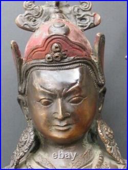 Grande Statuette en Bronze, Guru Rinpoche Padmasambhava Tibet
