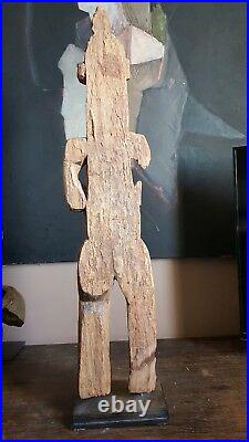 Grande sculpture ancienne IGBO Nigéria. Cubiste. Pièce muséale collection 87 cm