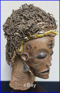 Important et ancien masque Pwo Tshokwe Angola Art Primitif Tribal d'Afrique