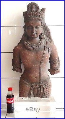 Importante Sculpture De Vishnu Sculpte En Gres Inde Indian Sandstone Carving