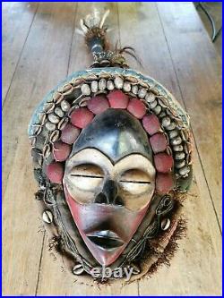 Masque Africain DAN ancien African Art Tribal cabinet curiosité curiosity