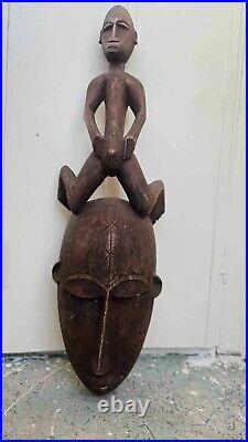 Masque africain Art Tribal 68cm X 12cm X 17cm