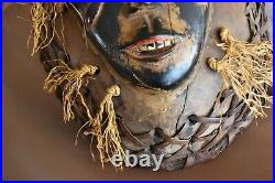 Masque africain ancien