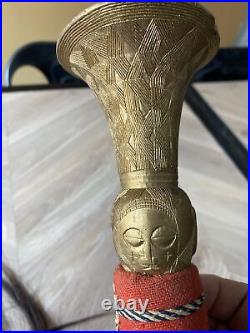 Masque sceptre royal chasse mouches Baoulé afrique ethnique