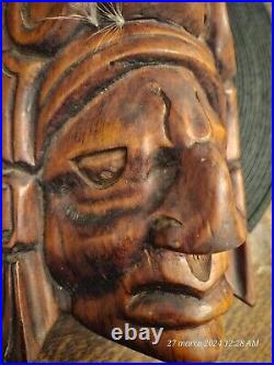 Masque vintage sculpté à la main aztèque Tiki Dieu Totem Statue en bois massif