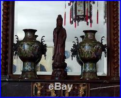 Paire de Grands Vases de Chine aux Coqs Bronze Cloisonné XIXe dynastie Qing