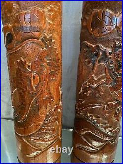 Paire de pots à pinceaux en bambou sculpté décor au dragon Extrême-Orient Chine