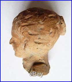 Petite tête de statuette en terre cuite Antique Archéologie Tanagra