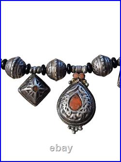 Rare Collier en Argent, Corail Maroc ou Kabylie, Fin XIXe Début XXe ethnique