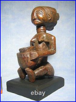 STATUE LUBA Zaire Congo AFRICANTIC art africain ancien premier african africaine