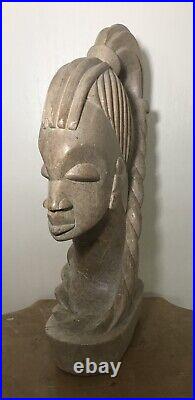 STATUE Sculpture Tête De Femme Africaine En PIERRE Beige, XXème, Signé 31 cm