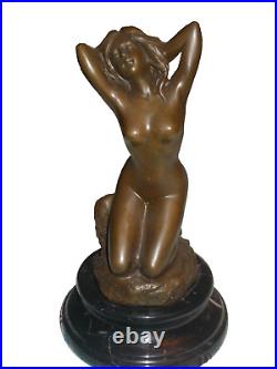 Sculpture En Bronze Femme Nue Signee. Padoue