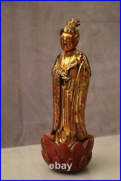Sculpture au dignitaire bois sculpté doré Extrême-Orient Vietnam XIXe bouddhisme