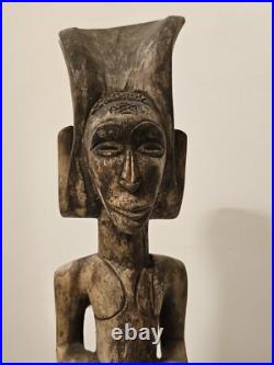 Statuette Chokwe Statue Chokwe Mwanangana Original Vers 1830. Art Africain