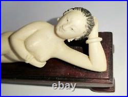 Statuette De'femme Medecin' Sculpte, Chine XIX Eme Siecle