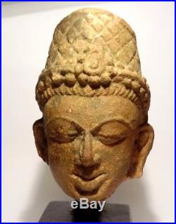 Tete Khmer De Vishnu Sculptee En Gres Inde 1100 Ad Indian Sandstone Head