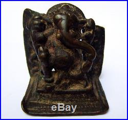 Très ancien Ganesh en bronze Inde du Nord 17e