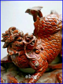 Très belle sculpture Chinoise Chine Dragon en bois doré XIXe