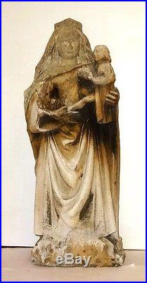 Vierge A L'enfant Sculptee En Pierre Calcaire Periode Renaissance 1600 Ap. Jc